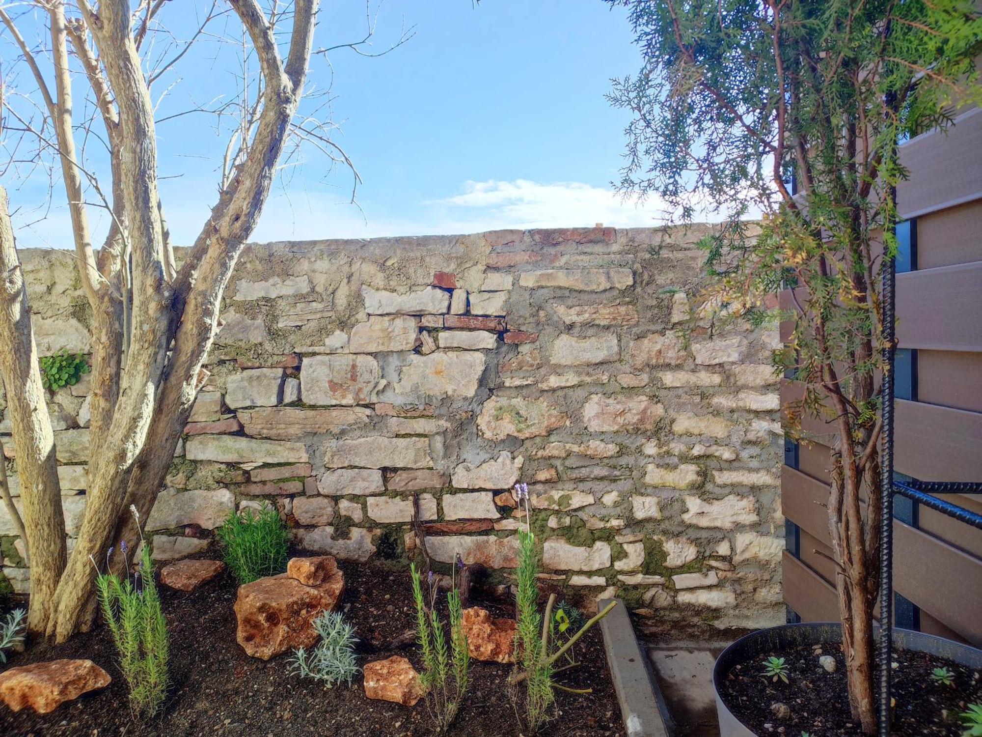 Center - With A Beautiful Terrace Apartman