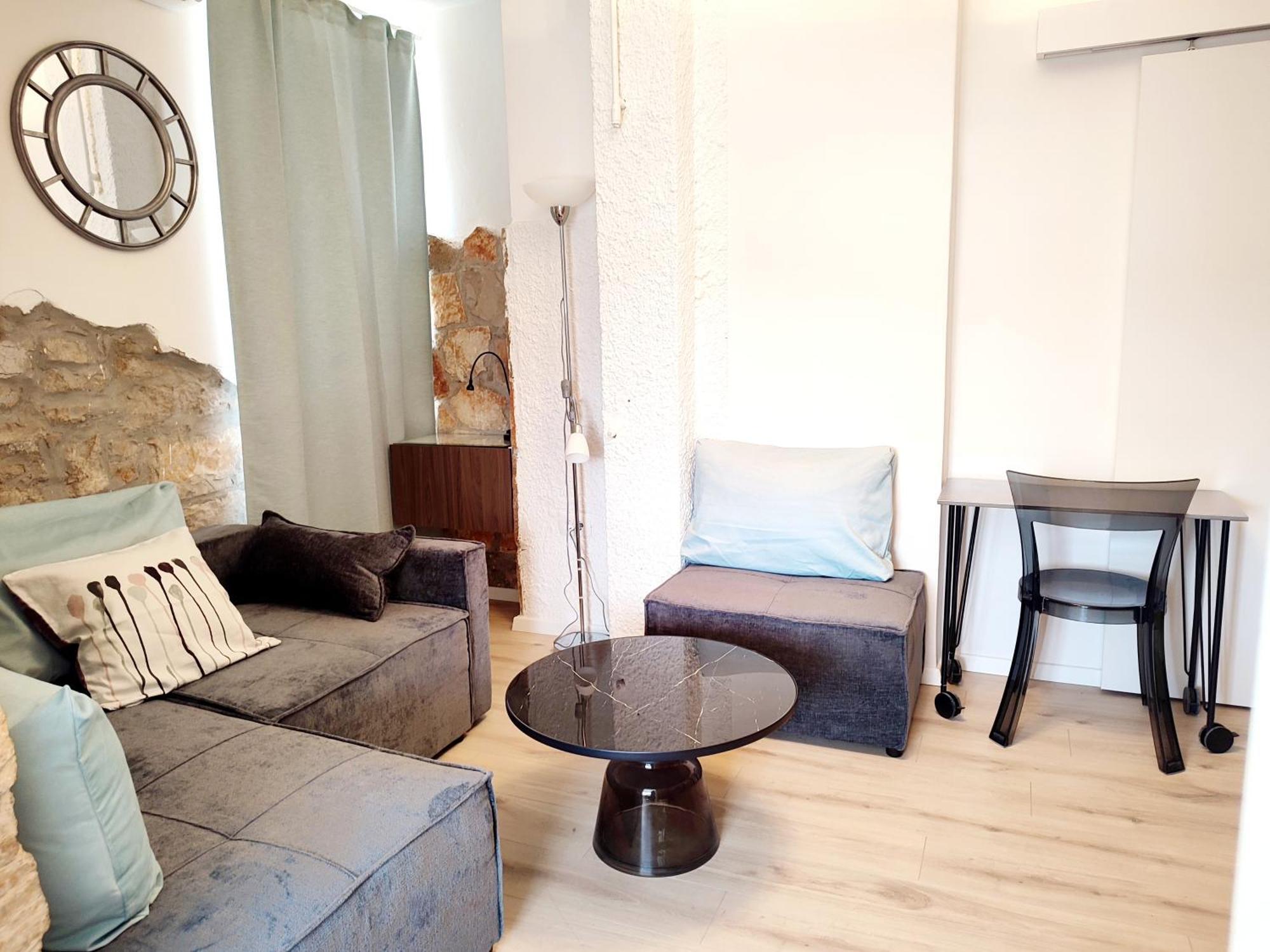 Center - With A Beautiful Terrace Apartman *