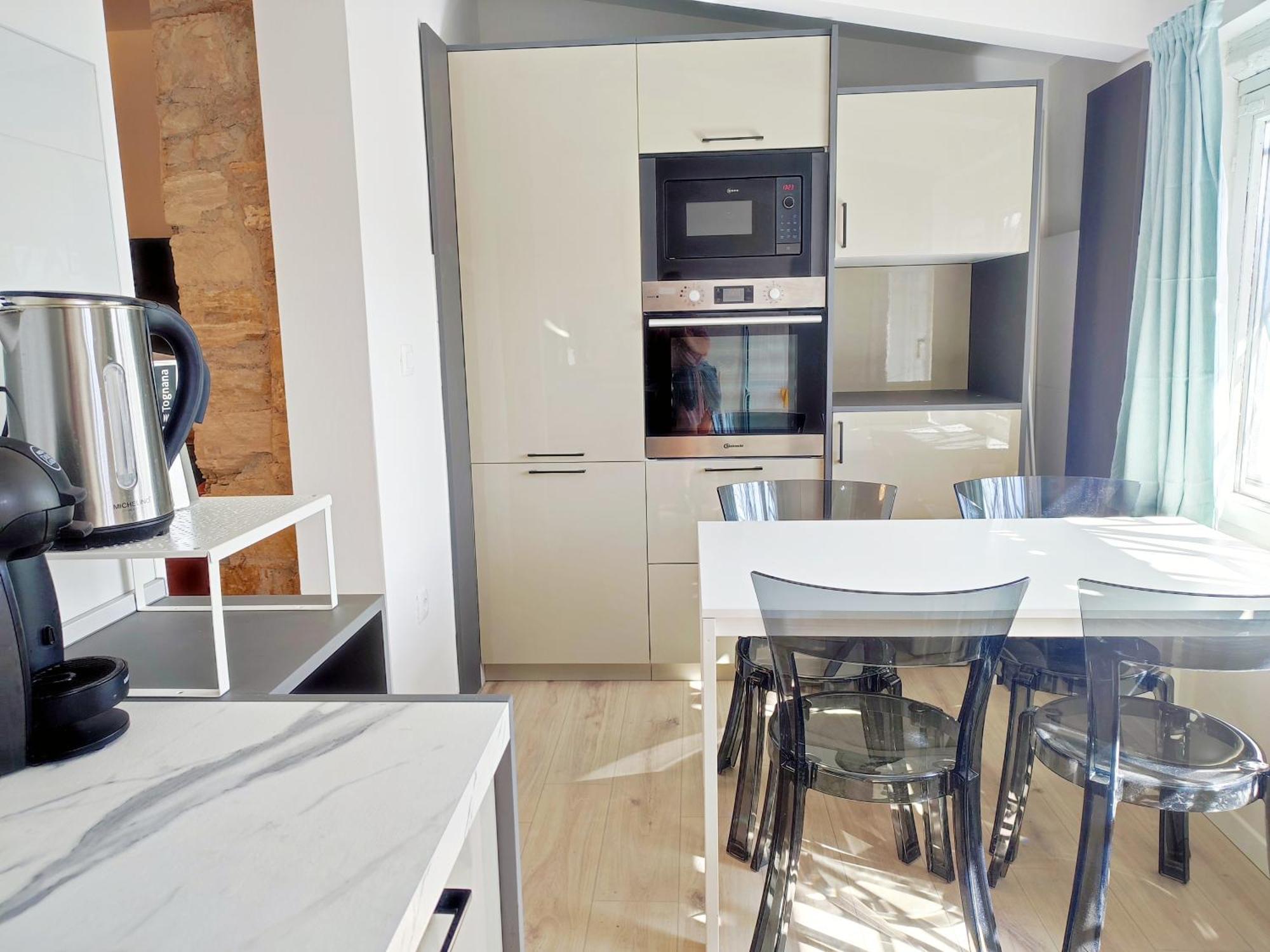 Center - With A Beautiful Terrace Apartman Pula